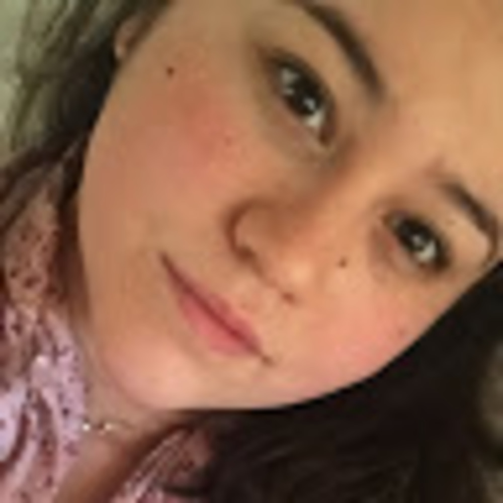 Meet your Posher, Courtney